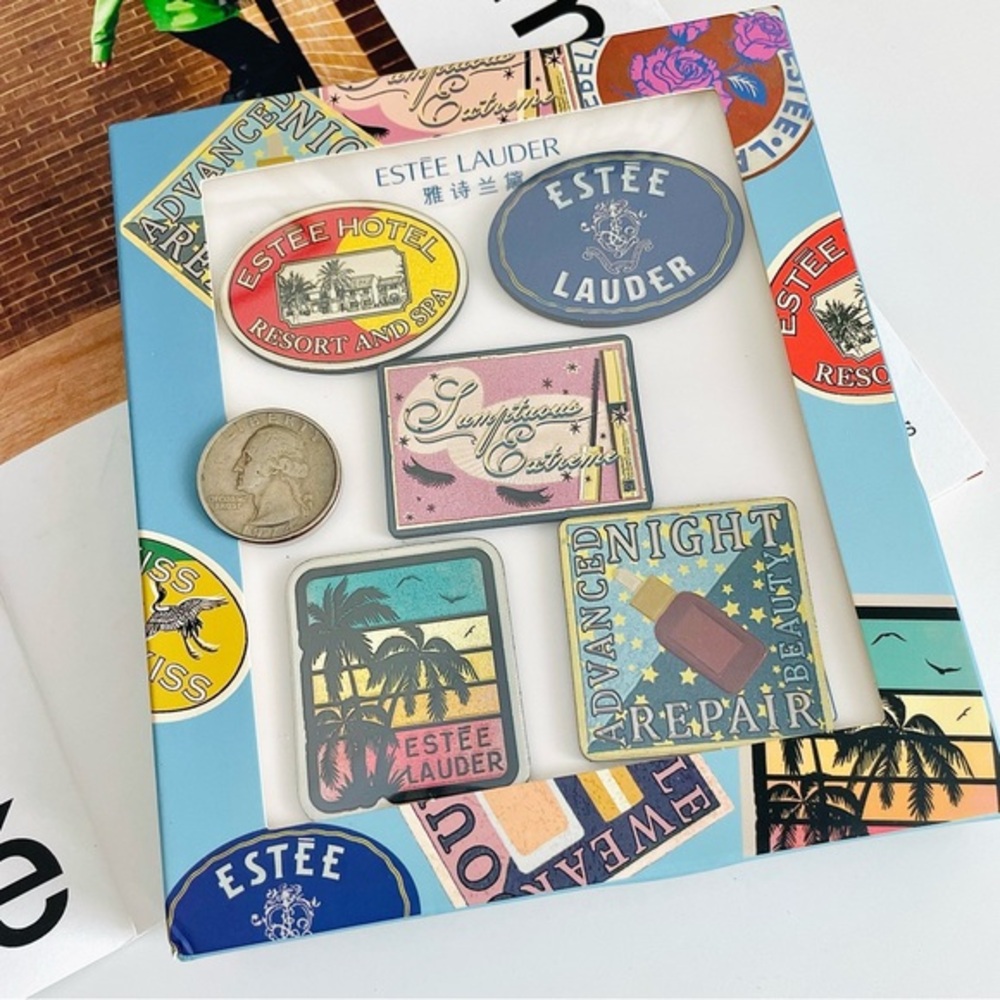 Estée Lauder‎ Fridge Magnet Set